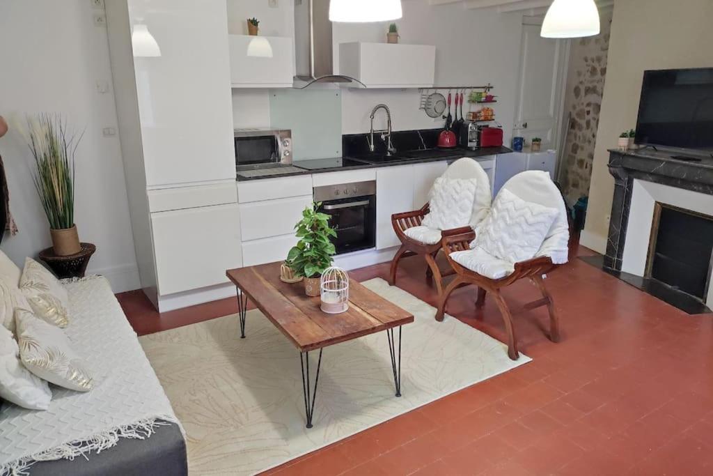 Charmant Duplex En Centre-Ville Le Mans Zewnętrze zdjęcie